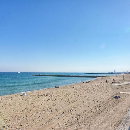 Lodging Apartments Forum 15 - Barcelona Forum Apartment With Sea View Сан-Адриан-де-Бесос Экстерьер фото